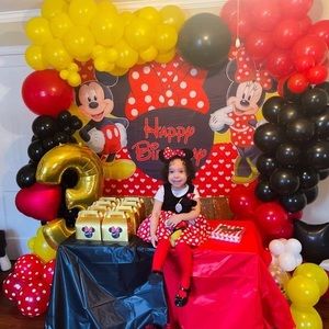 Meet your Posher, Emanuel